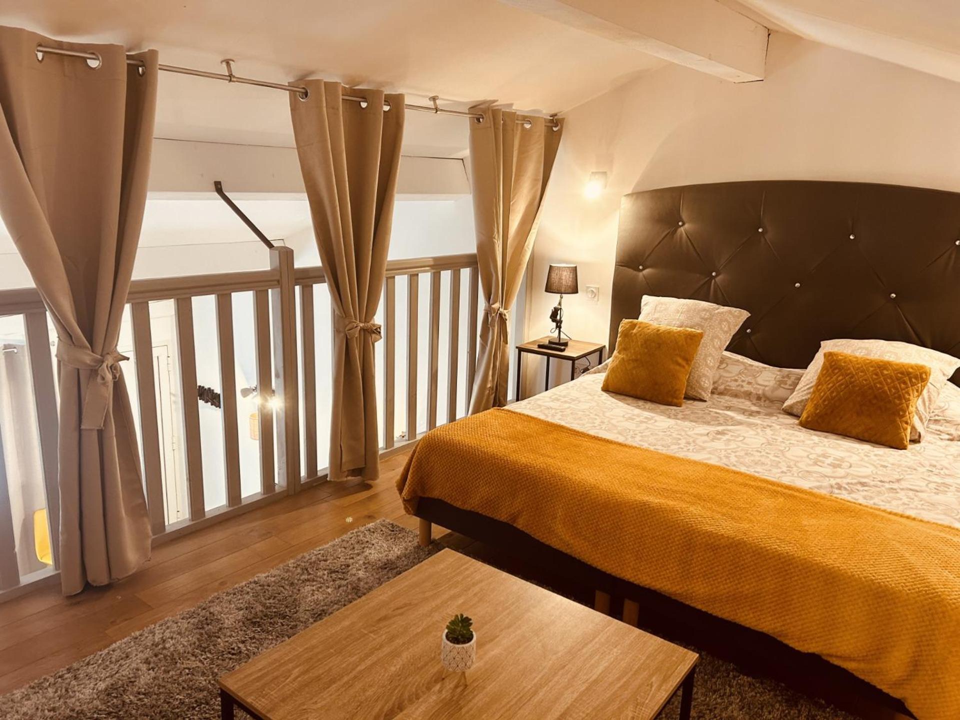 Le Paolo Appartement Deluxe Narbonne Bagian luar foto