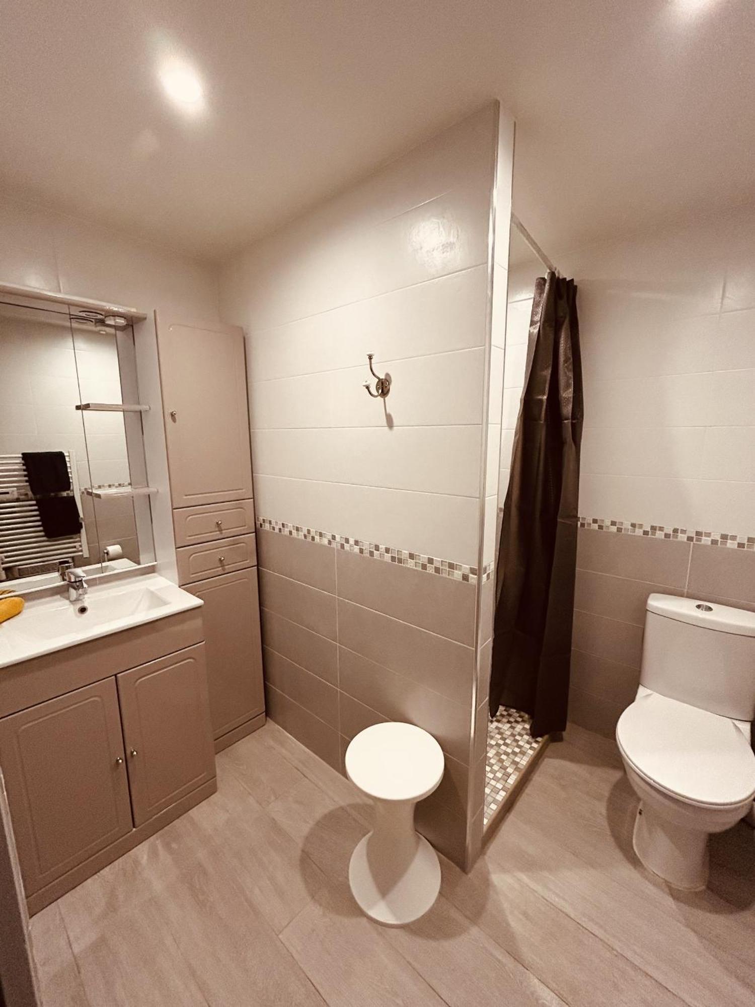 Le Paolo Appartement Deluxe Narbonne Bagian luar foto