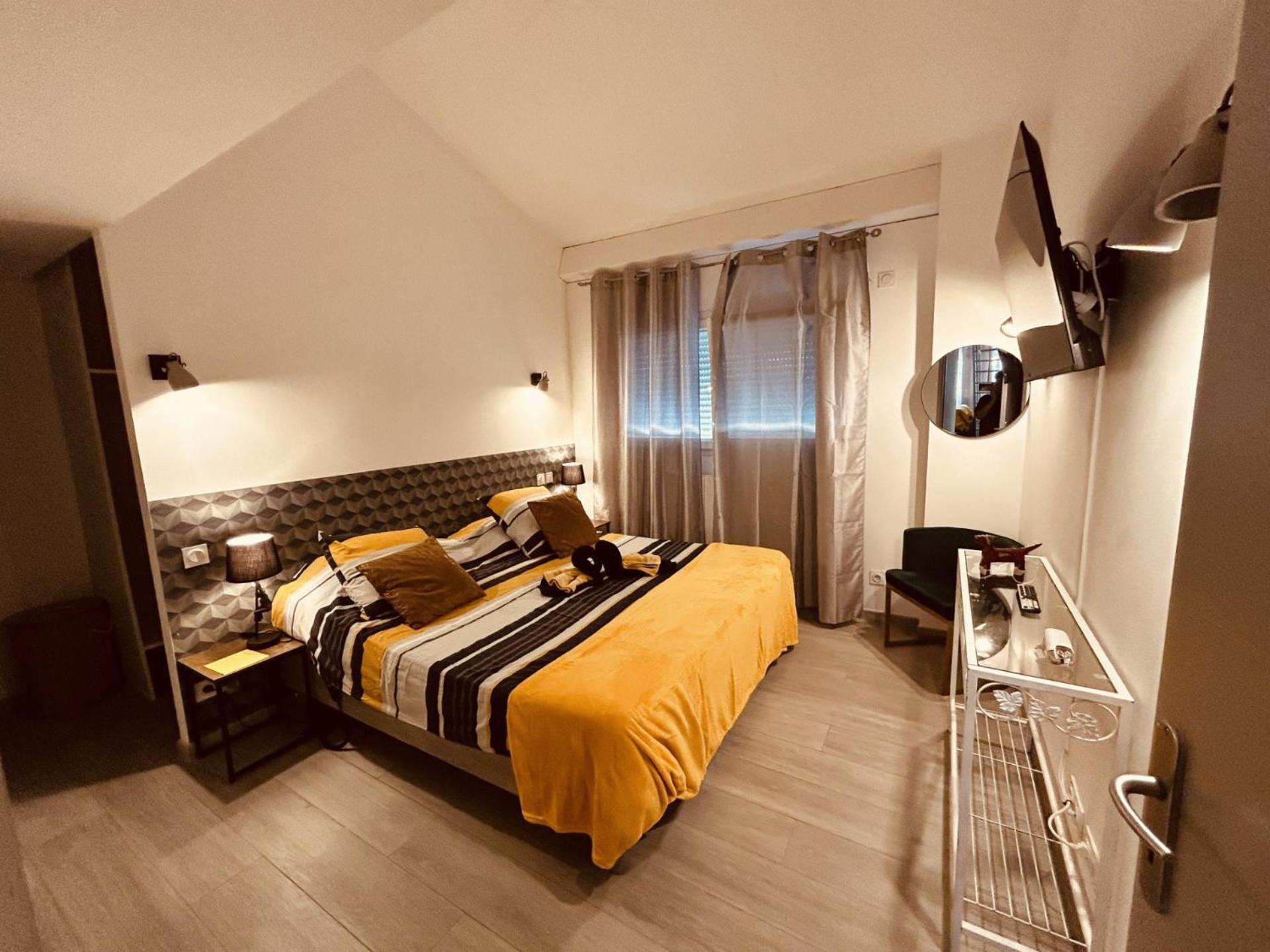 Le Paolo Appartement Deluxe Narbonne Bagian luar foto